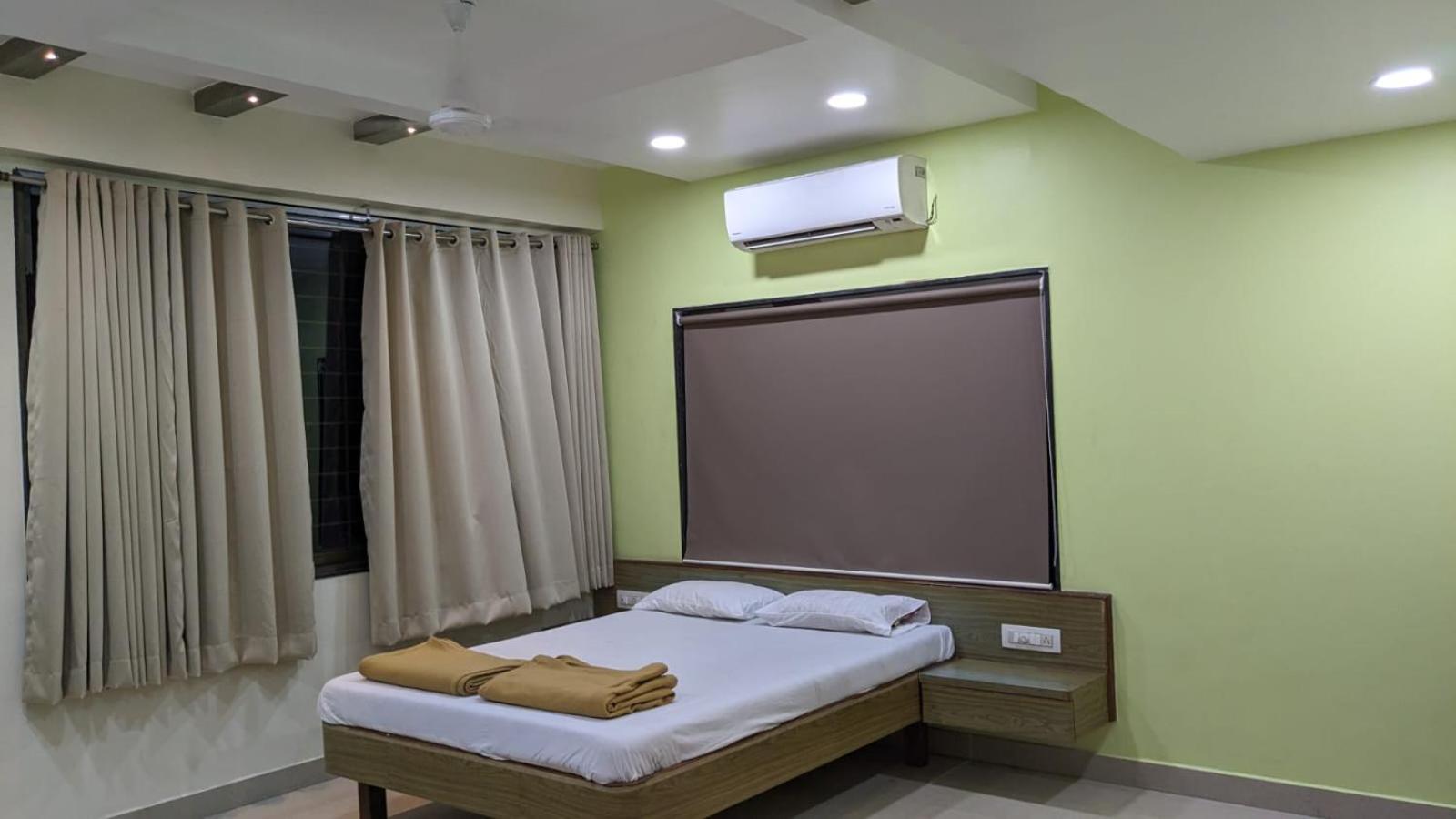 Hotel Aaba'S Gomantak Sawantwadi Buitenkant foto